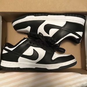 Nike pandas